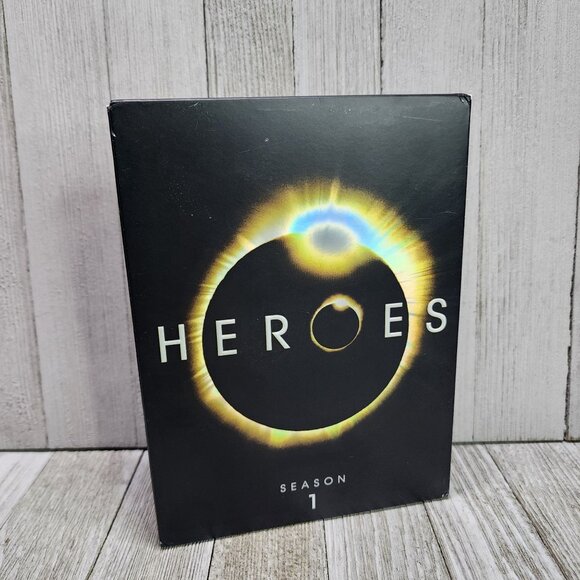 Heroes: Season 1 DVD - Complete Set NBC Show - Picture 1 of 7